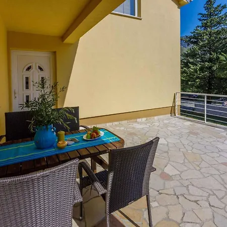 In 41650 Apartamento *