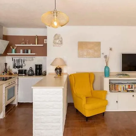 Apartamento In 41650