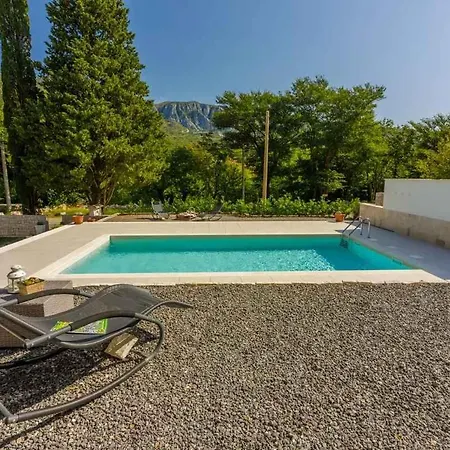 Apartamento In 41650